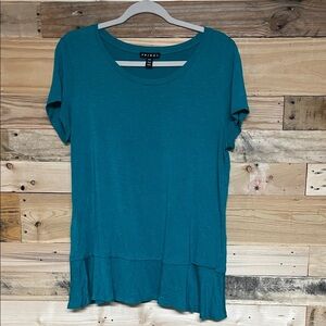 Tribal size Medium Teal Short Sleeve Flutter Bottom Lightweight Soft T-shirt